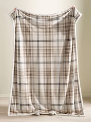 Catherine Lansfield Natural Cosy Ribbed Check Sherpa Blanket Throw - Image 2 of 3