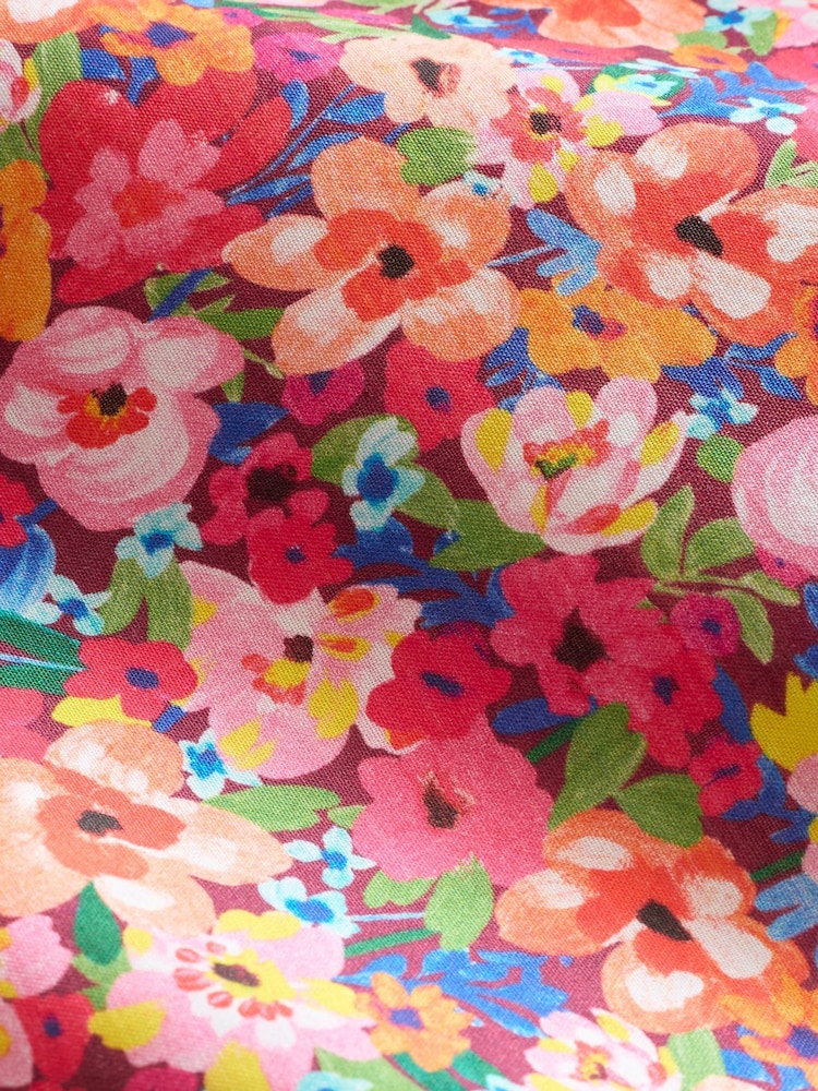 Sophie Robinson Pink Darling Ditsy Cotton Fitted Sheet - Image 3 of 3 Sophie Robinson Pink Darling Ditsy Cotton Fitted Sheet - Image 3 of 3