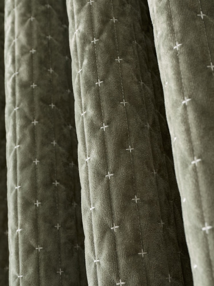 Draperii termice Bianca Attica Velvet Blackout cu inele metalice - Imaginea 5 din 5 Draperii termice Bianca Attica Velvet Blackout cu inele metalice - Imaginea 5 din 5