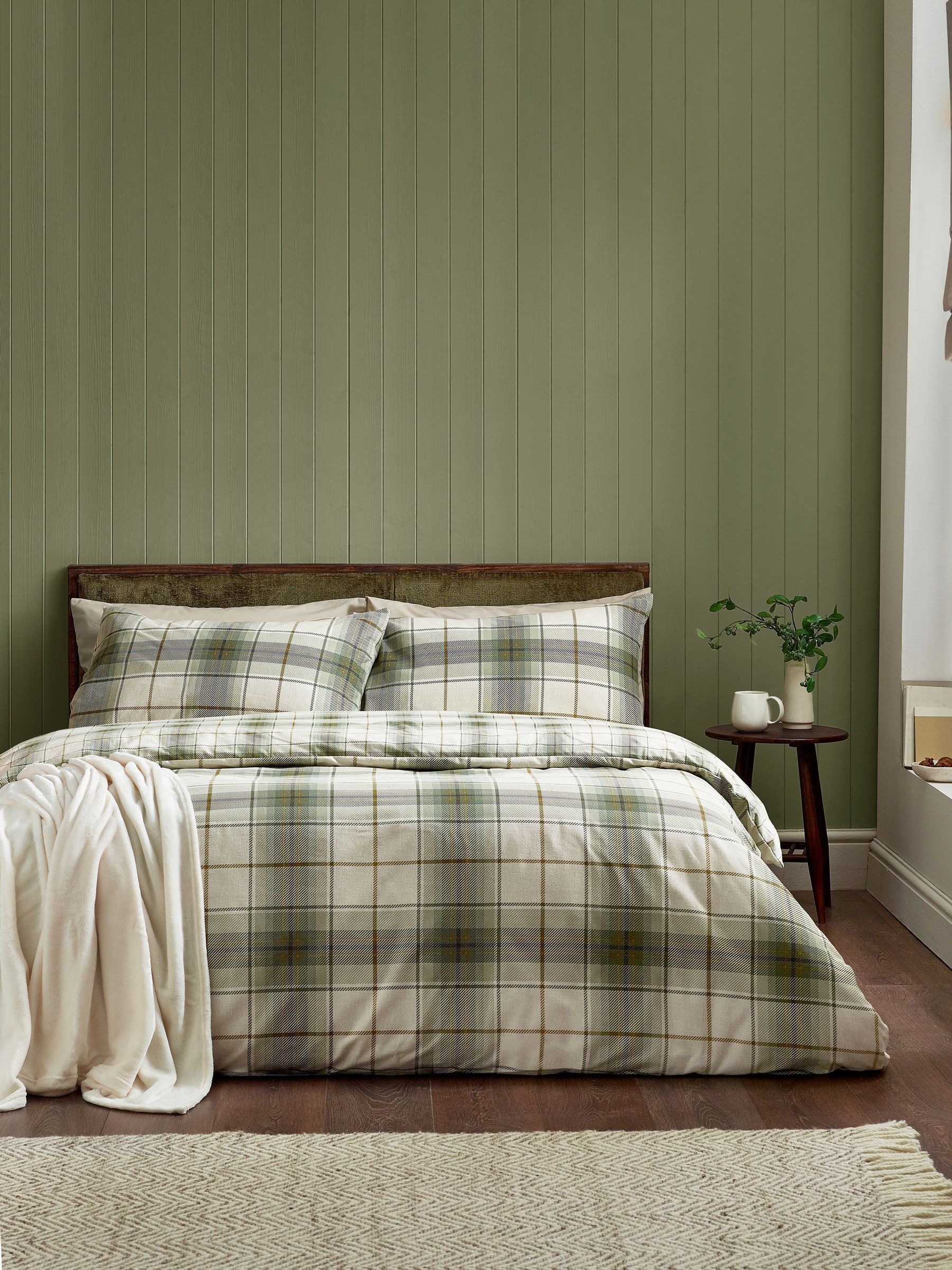 Catherine Lansfield Men's Green Cl Brushed Troon Check Duvet Set - Image 8