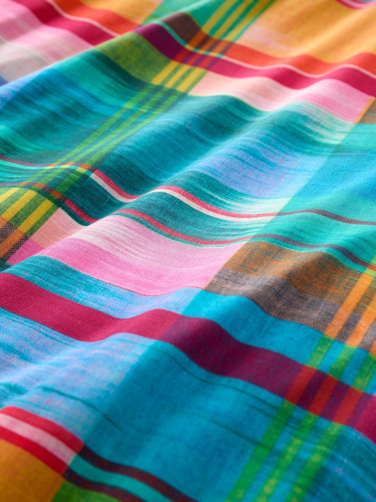 Sophie Robinson Blue Wanderweave Ikat Check Cotton Duvet Cover and Pillowcase Set - Image 6 of 6 Sophie Robinson Blue Wanderweave Ikat Check Cotton Duvet Cover and Pillowcase Set - Image 6 of 6