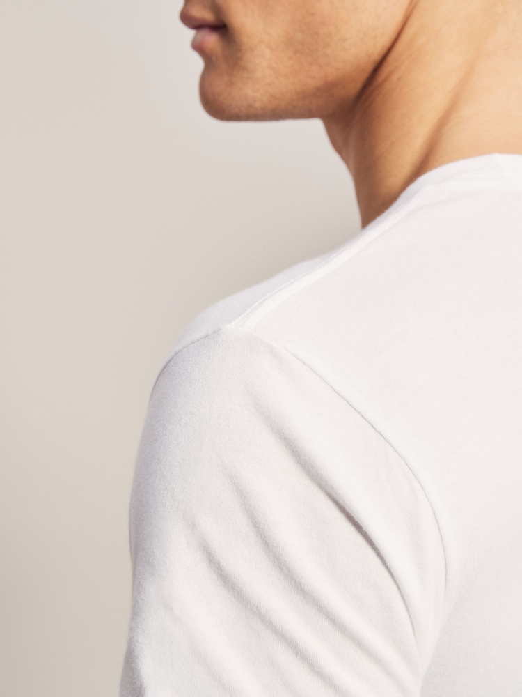 Wit - Levi's® Original Housemark 100% katoenen T-shirt - Image 5 of 7