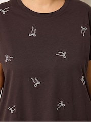 Yours Curve Brown Embroidered T-Shirt - Image 4 of 5