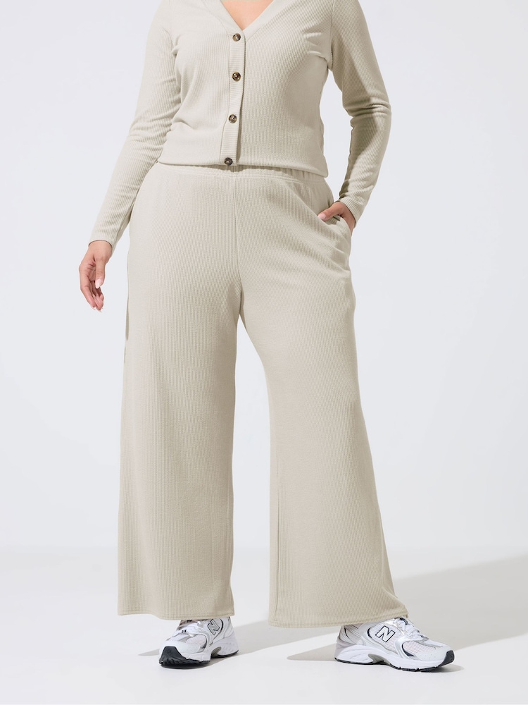 Yours Curve Natural Limited Crinkle Ribbed Wide Leg Trousers - Image 2 of 6 Yours Curve Natural Limited Crinkle Ribbed Wide Leg Trousers - Image 2 of 6