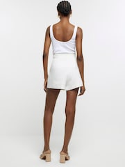 River Island White Button Front Shorts - Image 2 of 5