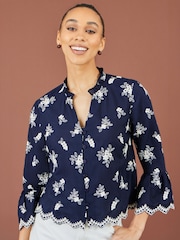 Tumši zils - Yumi Cotton Fluted Sleeve Broderie Shirt - Attēls 4 no 5