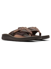 Clarks Brown Beeswax Leather Wesley Sandals - Image 4 of 7