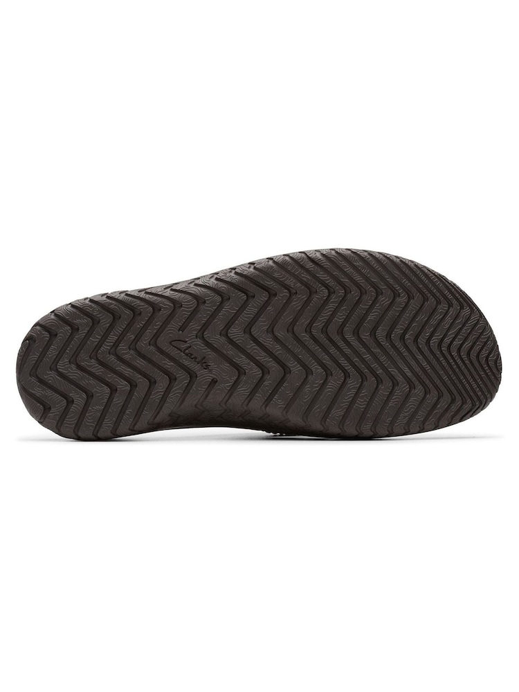 Clarks Brown Beeswax Leather Wesley Sandals - Image 7 of 7