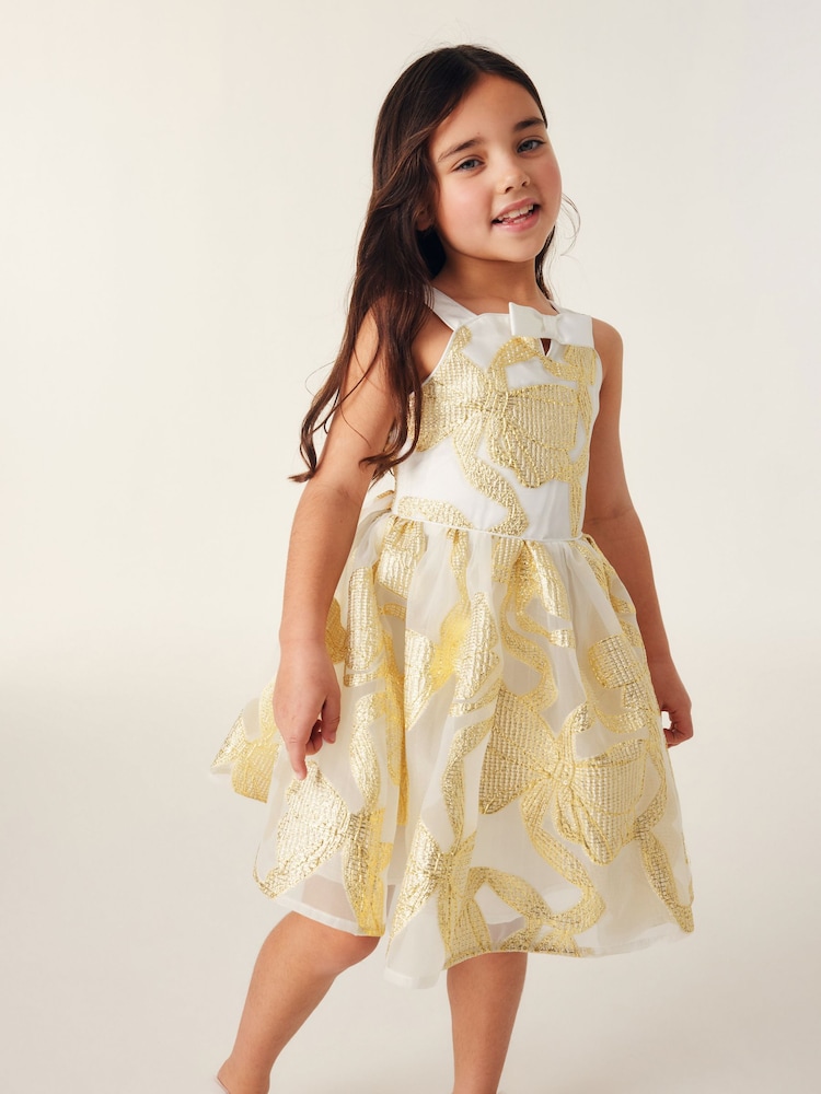 Gold - Baker by Ted Baker Glitzerndes Jacquard-Kleid mit Schleife - Bild 2 von 12