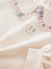 وردي - طقم رداء علوي رياضي بتصميم كشكشة على الياقة وبنطلون ضيق من Baker by Ted Baker - صورة 13 من 13