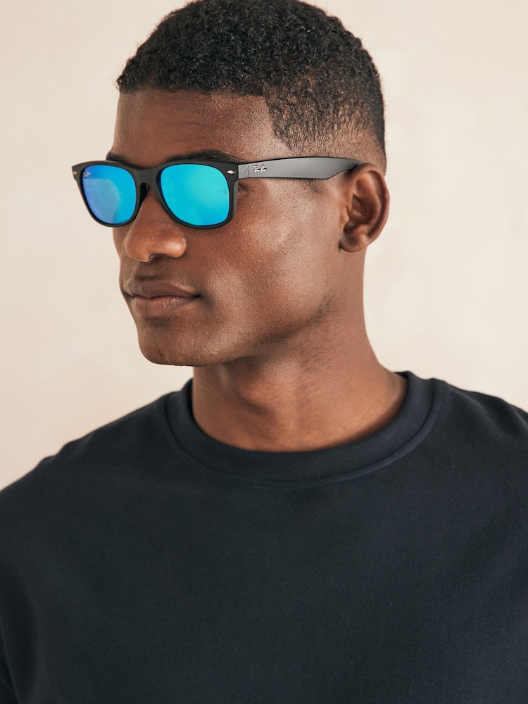 Ray-Ban Wayfarer 2 Sunglasses - Image 1 of 8