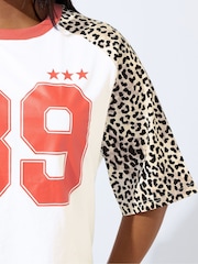 Yours Curve White Limited Leopard Print T-Shirt - Image 4 of 5