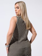 Yours Curve Brown Limited Waistcoat - Image 3 of 5