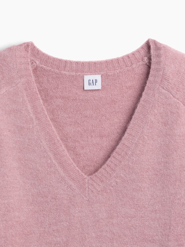 Gap Light Mauve Relaxed Lightweight V-Neck Jumper - Image 5 of 5 Gap Light Mauve Relaxed Lightweight V-Neck Jumper - Image 5 of 5