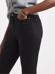 Vaqueros de corte acampanado y cintura alta superelásticos de JD Williams - Imagen 4 de 4