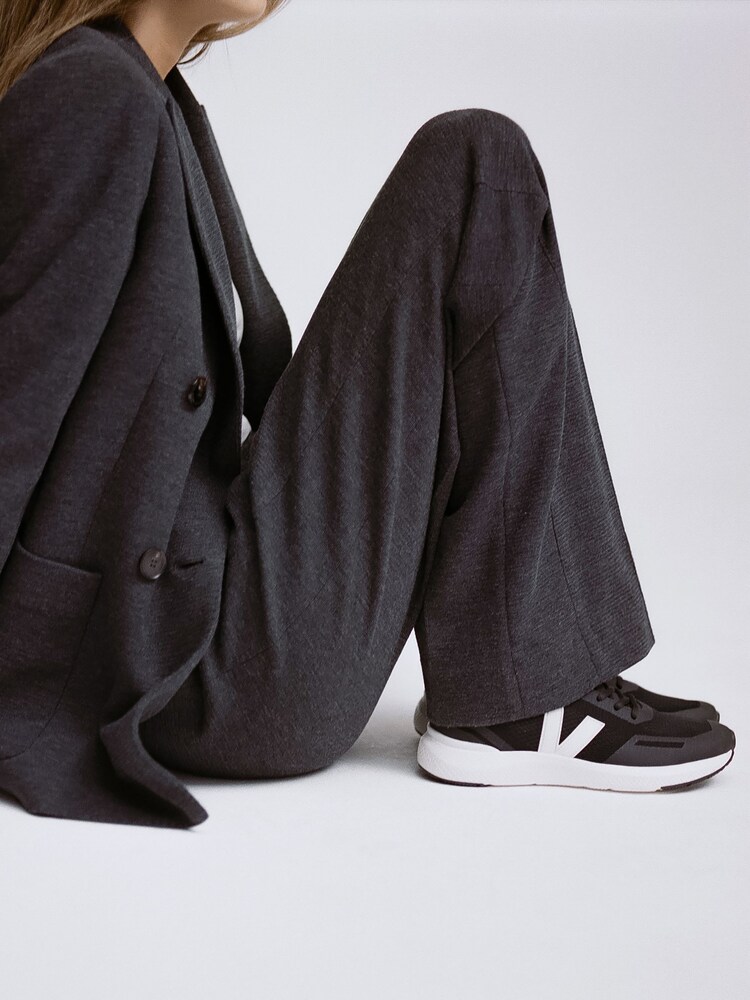 Reiss Impala Veja Lightweight Trainers - Image 2 of 7