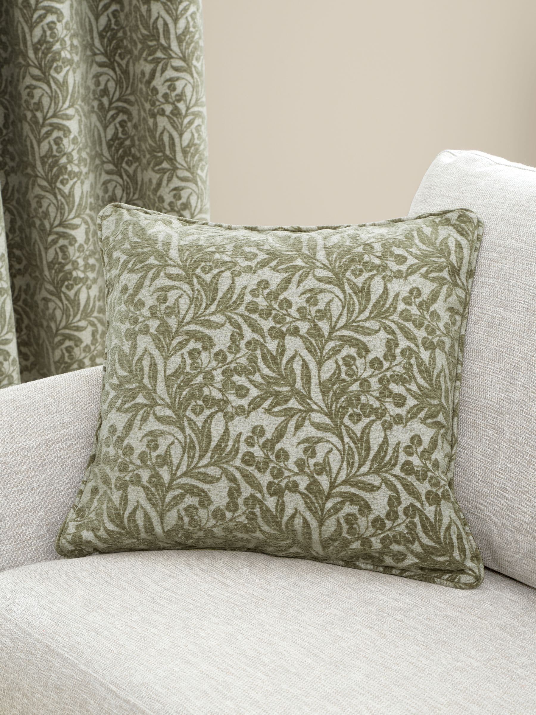 Bianca Unisex Green Chenille Leaves Cushion