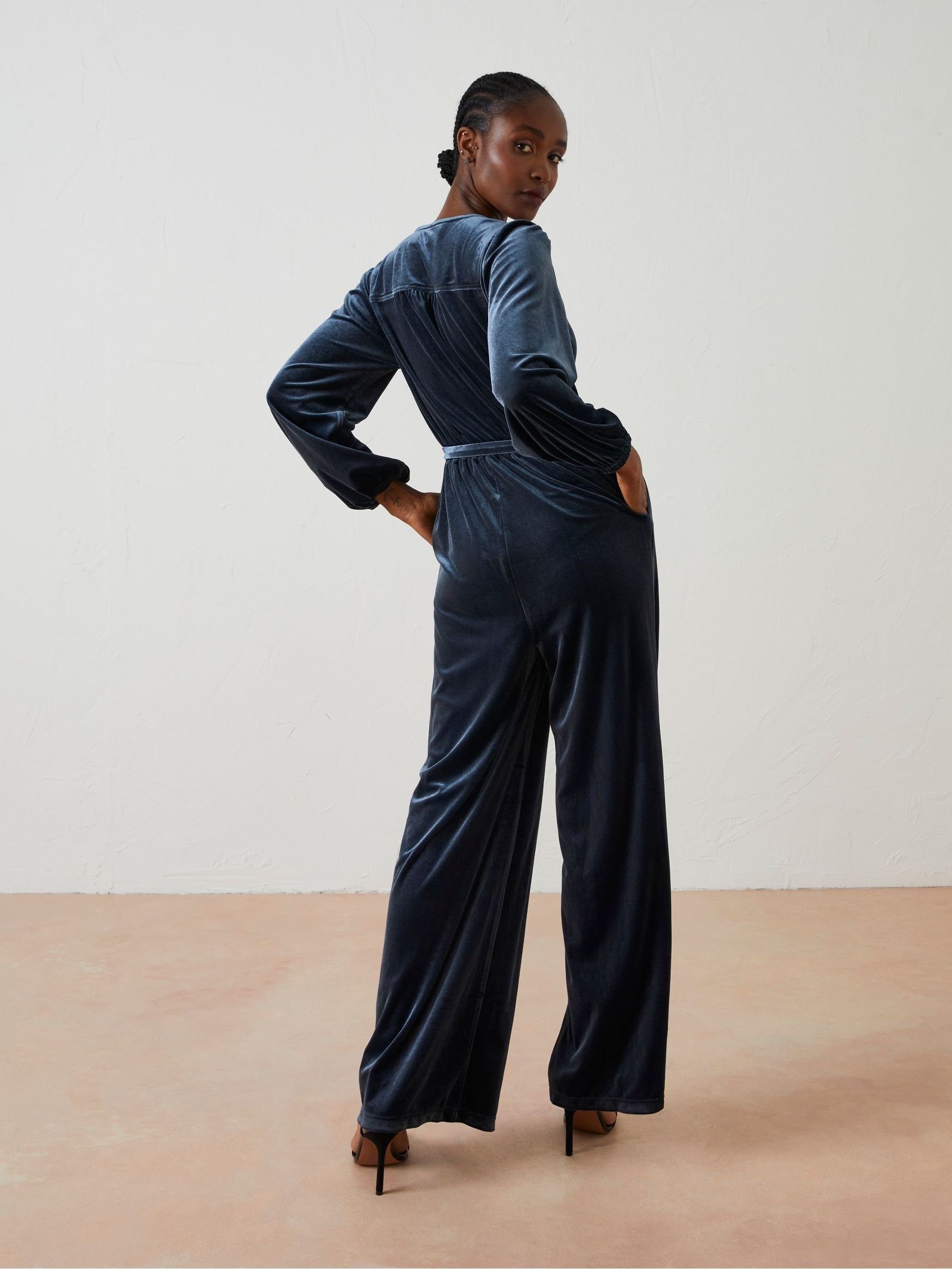 Juniper clothing reviews shop