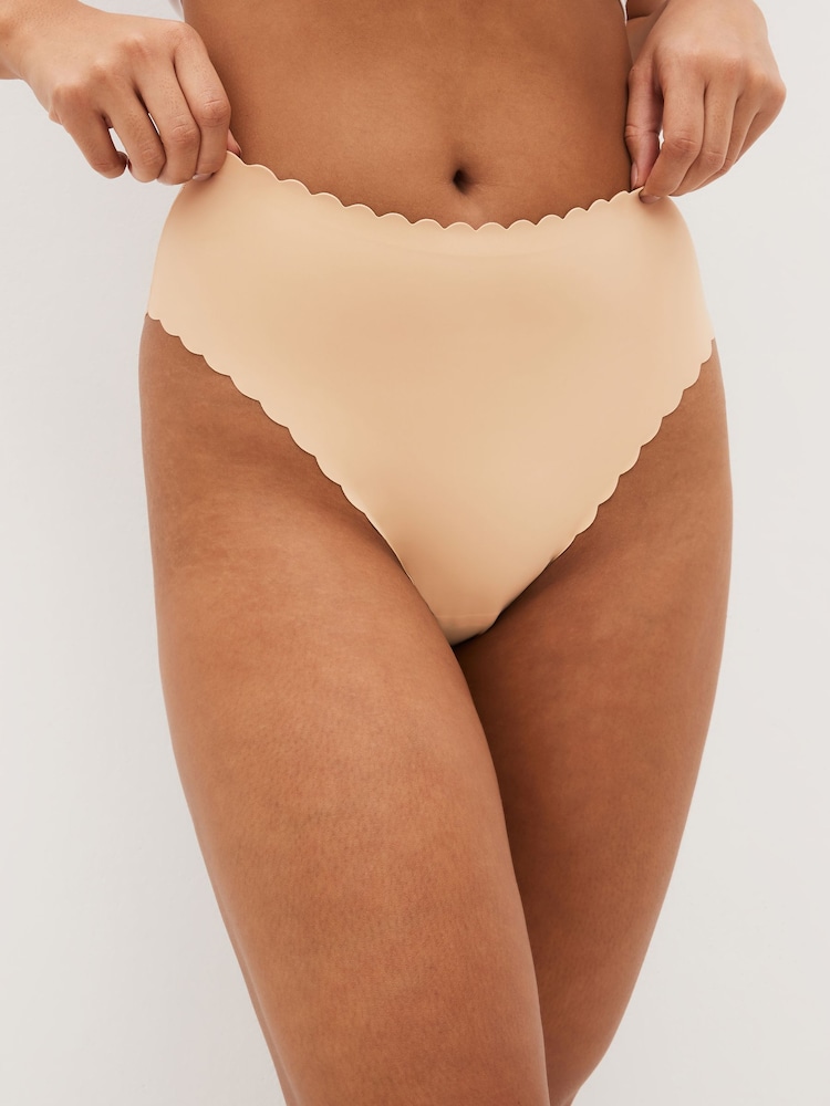 Pastellrosé Nude - No VPL Slips mit Bogenkante - Bild 1 von 4 Pastellrosé Nude - No VPL Slips mit Bogenkante - Bild 1 von 4