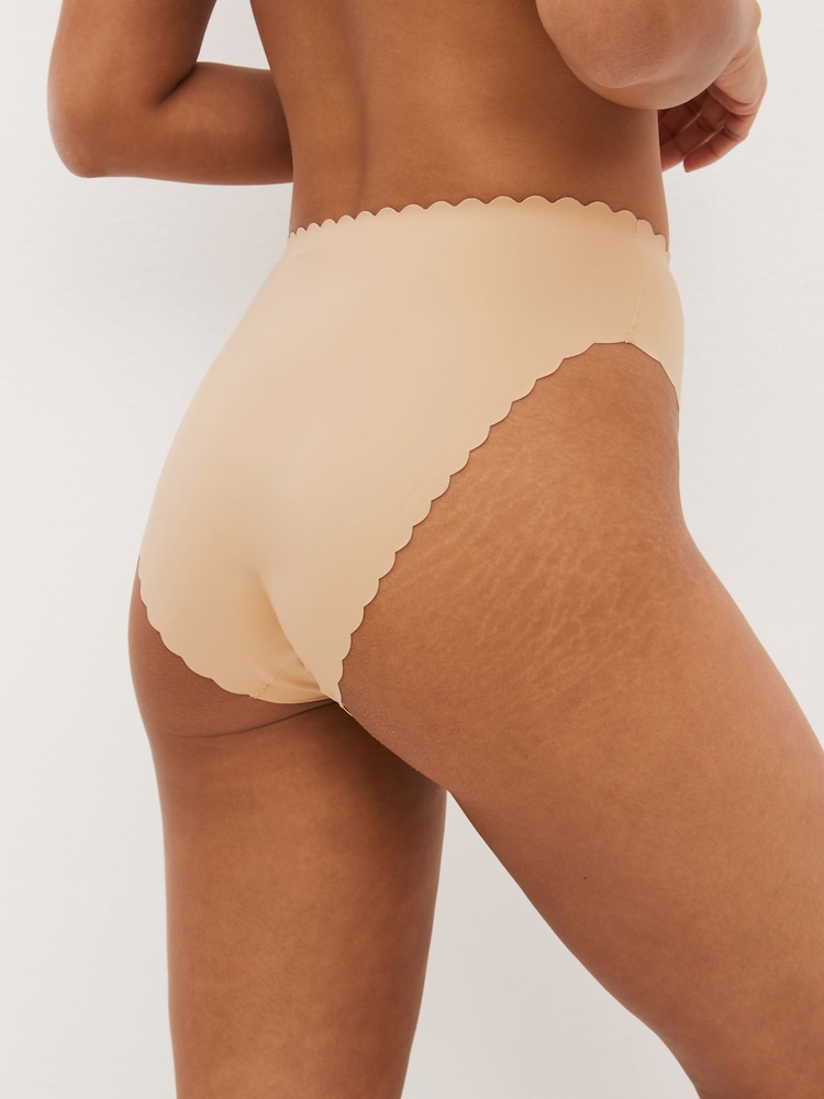 Pastellrosé Nude - No VPL Slips mit Bogenkante - Bild 2 von 4 Pastellrosé Nude - No VPL Slips mit Bogenkante - Bild 2 von 4