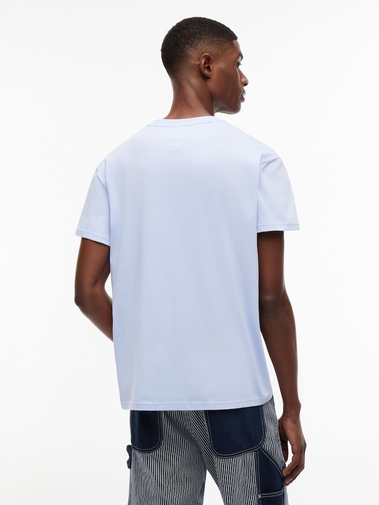 Tommy Jeans Blue Flag Badge Crew Neck T-Shirt - Image 2 of 5 Tommy Jeans Blue Flag Badge Crew Neck T-Shirt - Image 2 of 5