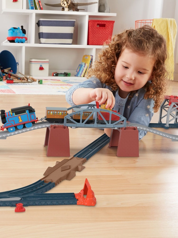 Thomas and Friends 3-in-1 Package Pickup - Image 1 of 1