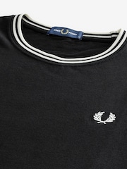 Fred Perry Twin Tipped Logo T-Shirt - Image 7 of 9