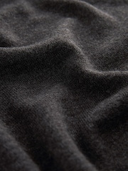 Gris foncé - Col ras du cou - Pull régulier en maille douce au toucher - Image 6 of 6