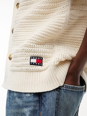 Tommy Jeans Cream Tommy Badge Woven Short Sleeve Shirt - Image 4 of 5