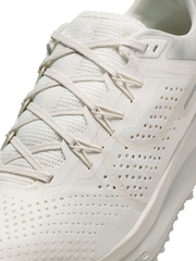 Nike White React Pegasus Trail 4 Running Trainers - Image 10 of 11