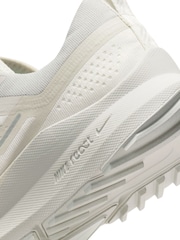Nike White React Pegasus Trail 4 Running Trainers - Image 9 of 11