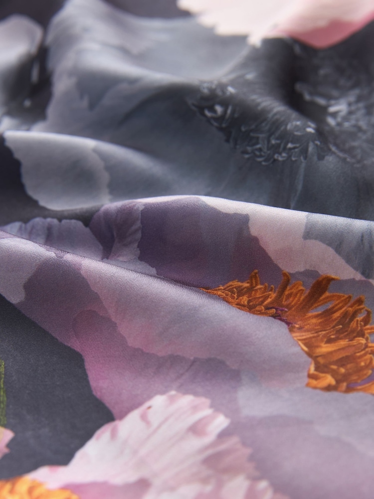 B By Ted Baker Satin-Slip mit Floralmuster - Bild 8 von 8