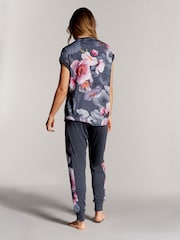 B By Ted Baker Pyjama-Set aus Viskose mit floraler Satinrückseite in Anthrazitgrau - Bild 3 von 12