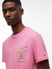 Tommy Jeans Pink Signature Logo Crew Neck T-Shirt - Image 4 of 5