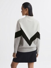 Reiss Ivory/Black Claude Colourblock Funnel Neck Jumper - Image 4 of 4