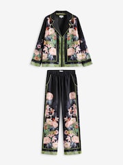 Schwarz - B by Ted Baker – Pyjama aus Satin mit Blumenmuster und Knopfleiste - Bild 5 von 8