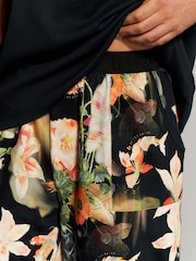 B by Ted Baker schwarzes Pyjama-Set mit Floralmuster aus 100 % Baumwolle - Bild 7 von 8