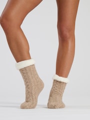 Beige - Loungeable Calcetines pantufla de chenilla cómodos para estar en casa - Imagen 1 de 3