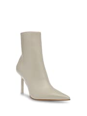 Steve Madden Iyanna Bootie Greige - Image 2 of 7