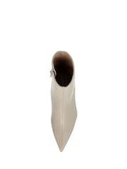 Steve Madden Iyanna Bootie Greige - Image 6 of 7