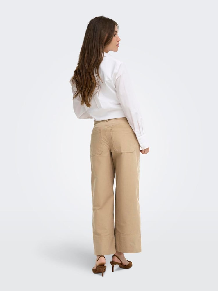 ONLY High Waisted Cropped Chino Trousers - Bild 2 von 6 ONLY High Waisted Cropped Chino Trousers - Bild 2 von 6