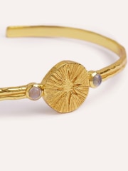 Ottoman Hands Gold Tone Guiding Star Cuff Bracelet - Image 8 of 9