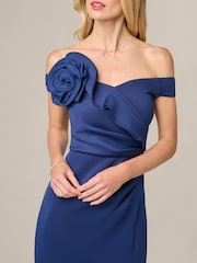 Adrianna Papell Schulterfreies Abendkleid aus Scuba - Bild 4 von 6