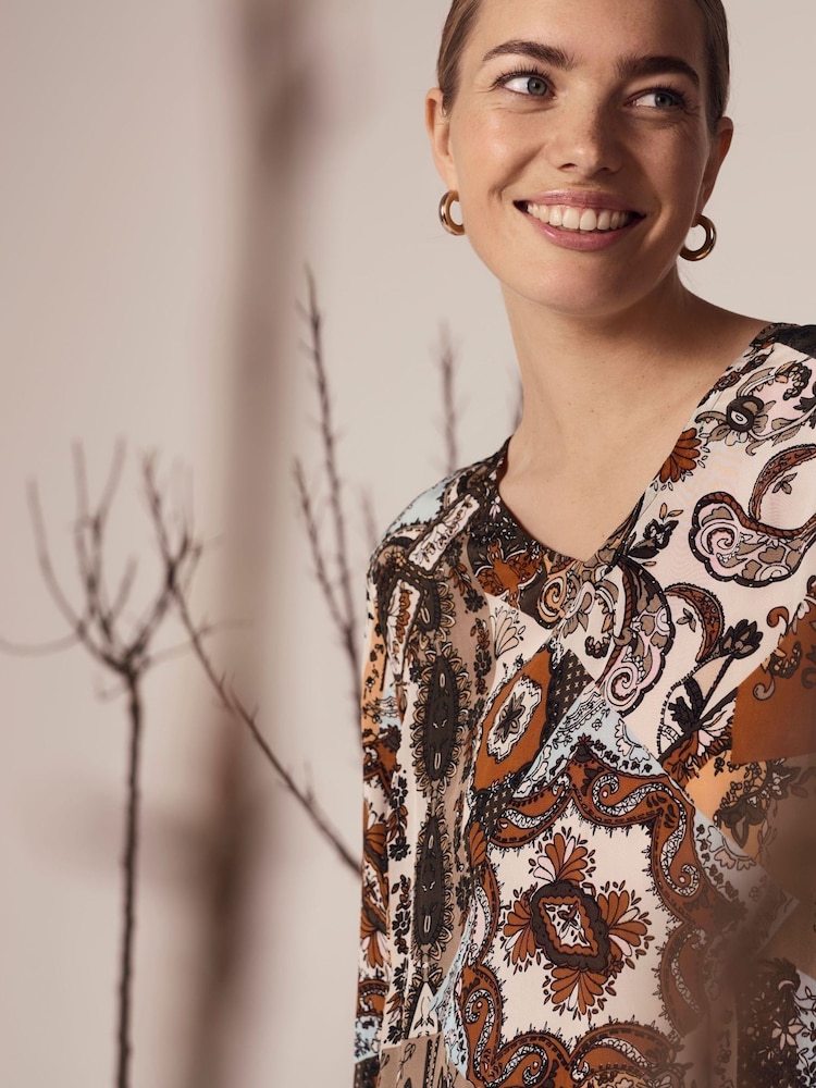 Cream Green Melody Knee Length Dress - Image 2 of 4