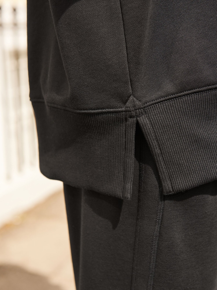 Black Relaxed Fit Essentials Longline Sweatshirt - Image 4 of 6