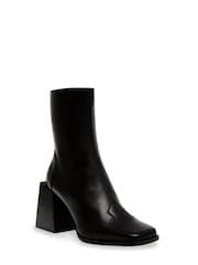 Steve Madden Duchess Bootie Black - Image 2 of 7