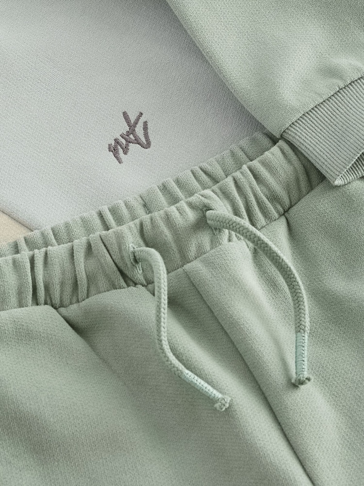 Mineral Blue/Mint Green Oversized Colourblock 100% Cotton Sweatshirt and Shorts Set (3mths-7yrs) - Image 7 of 7