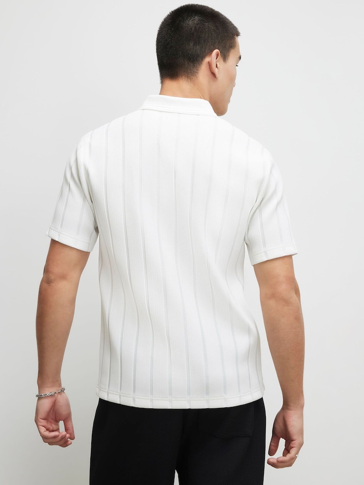 River Island White Slim Fit Open Neck Polo Shirt - Image 2 of 4