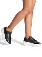 Carvela Connected Trainers - Image 1 of 5
