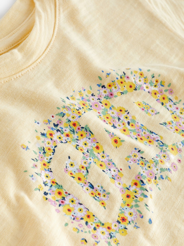 Gelb - Gap Baby T-Shirt mit bogenförmiger Logografik und Rundhalsausschnitt (Neugeborene bis 5 Jahre) - Bild 3 von 3
